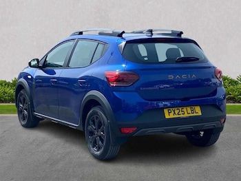 Used Dacia Sandero Stepway 2025 for sale - 75996425: Photo 2