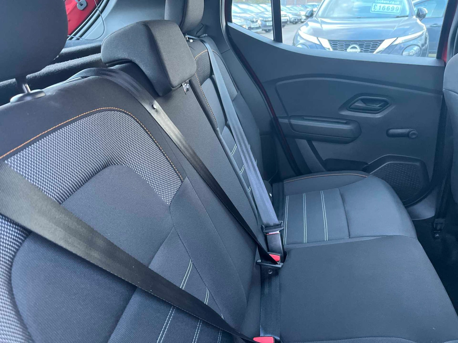 Used Dacia Sandero Stepway 2021 for sale - 76904988: Photo 15