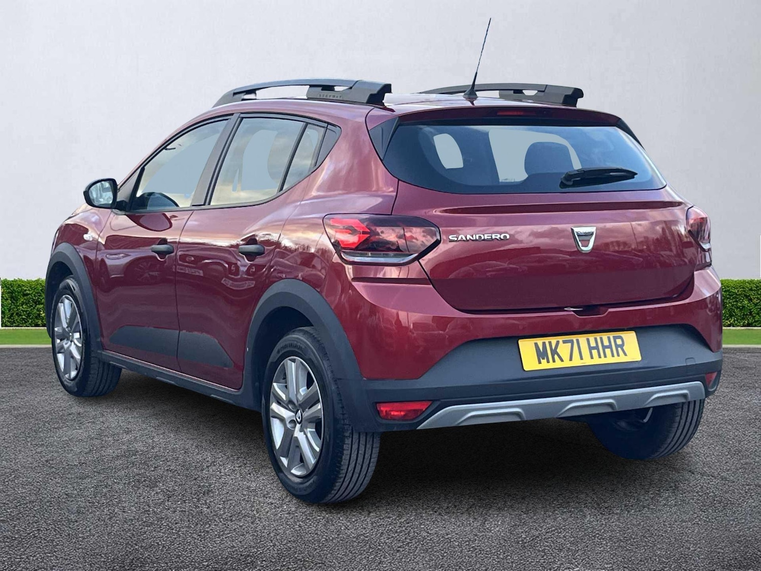 Used Dacia Sandero Stepway 2021 for sale - 76904988: Photo 2