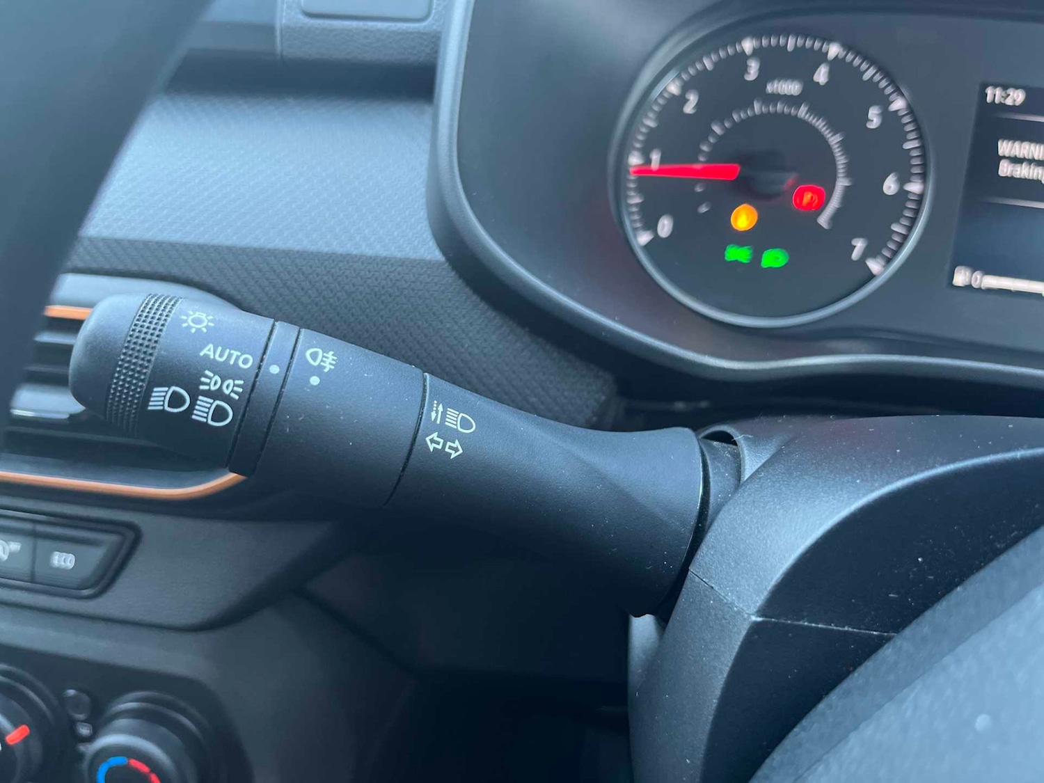 Used Dacia Sandero Stepway 2021 for sale - 76904988: Photo 26