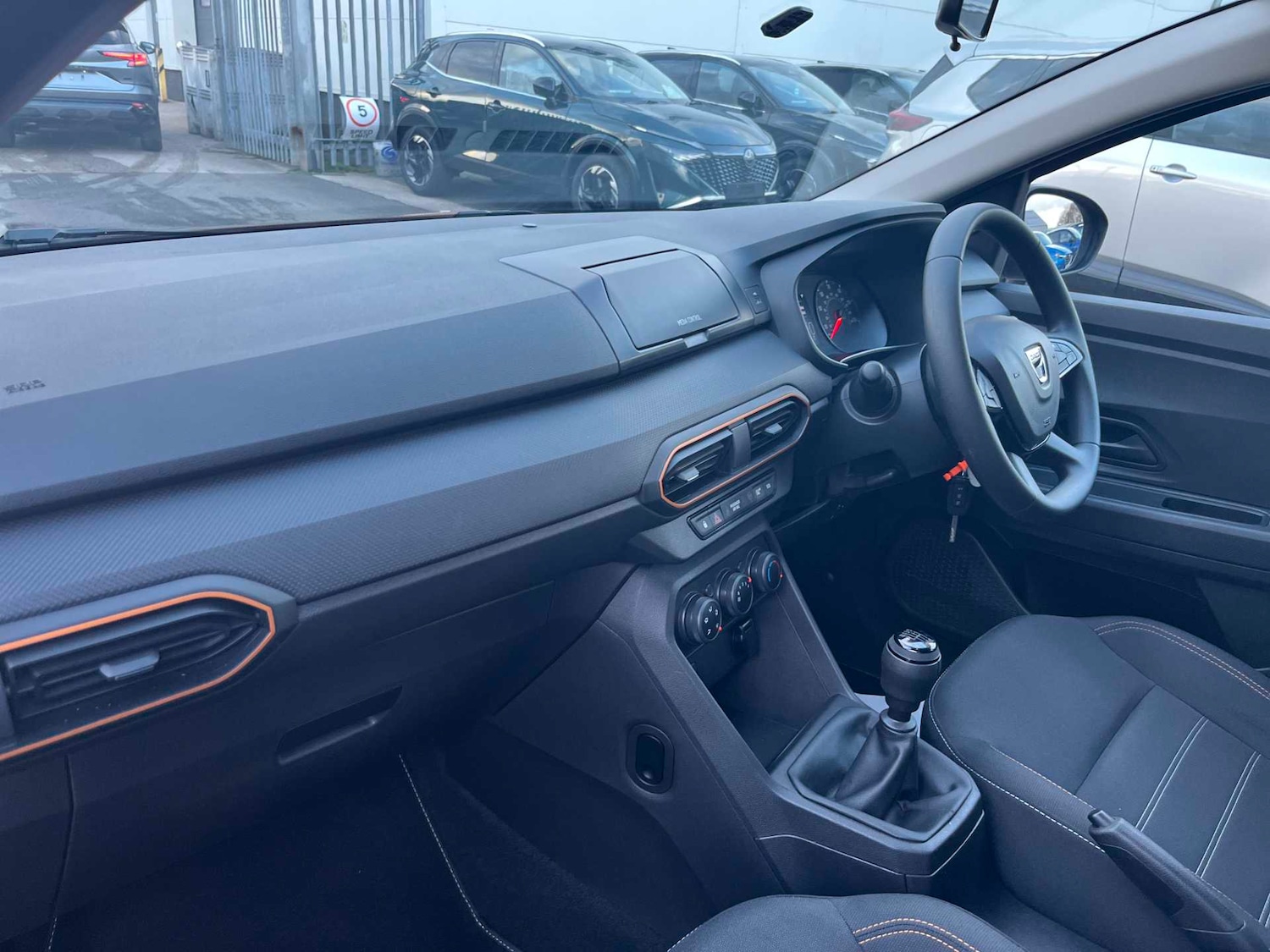 Used Dacia Sandero Stepway 2021 for sale - 76904988: Photo 6