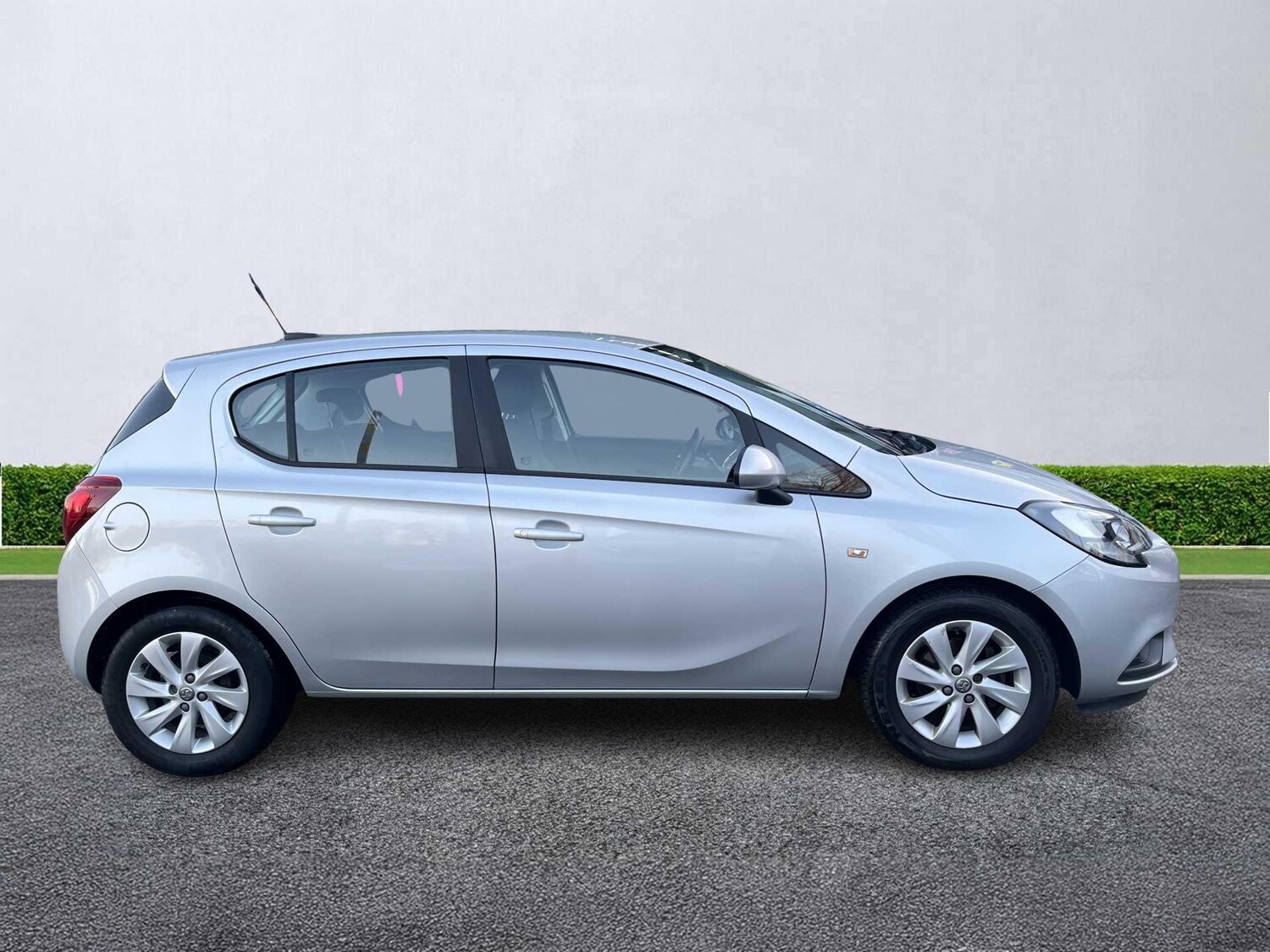 Used Vauxhall Corsa 2018 for sale - 77488356: Photo 3