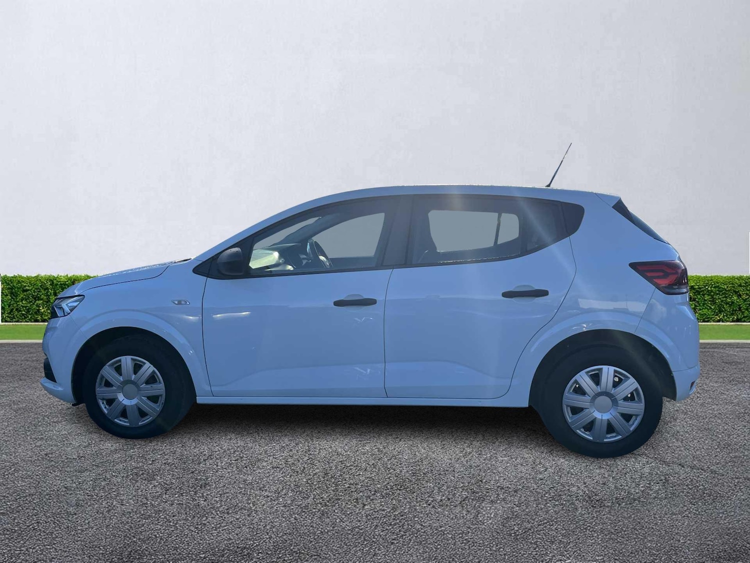 Used Dacia Sandero 2022 for sale - 76694640: Photo 17