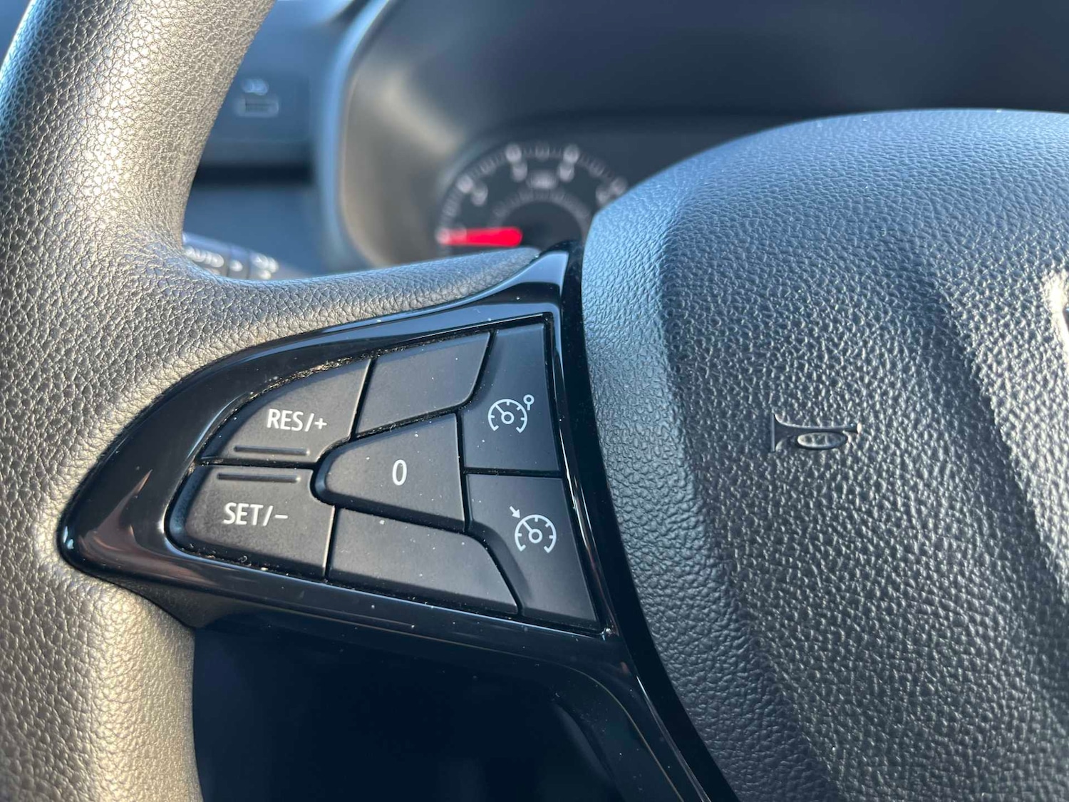 Used Dacia Sandero 2022 for sale - 76694640: Photo 23