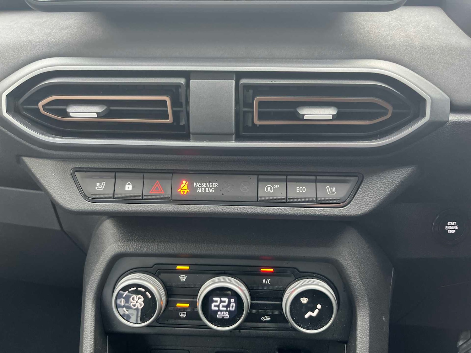 Used Dacia Sandero Stepway 2024 for sale - 76682587: Photo 11