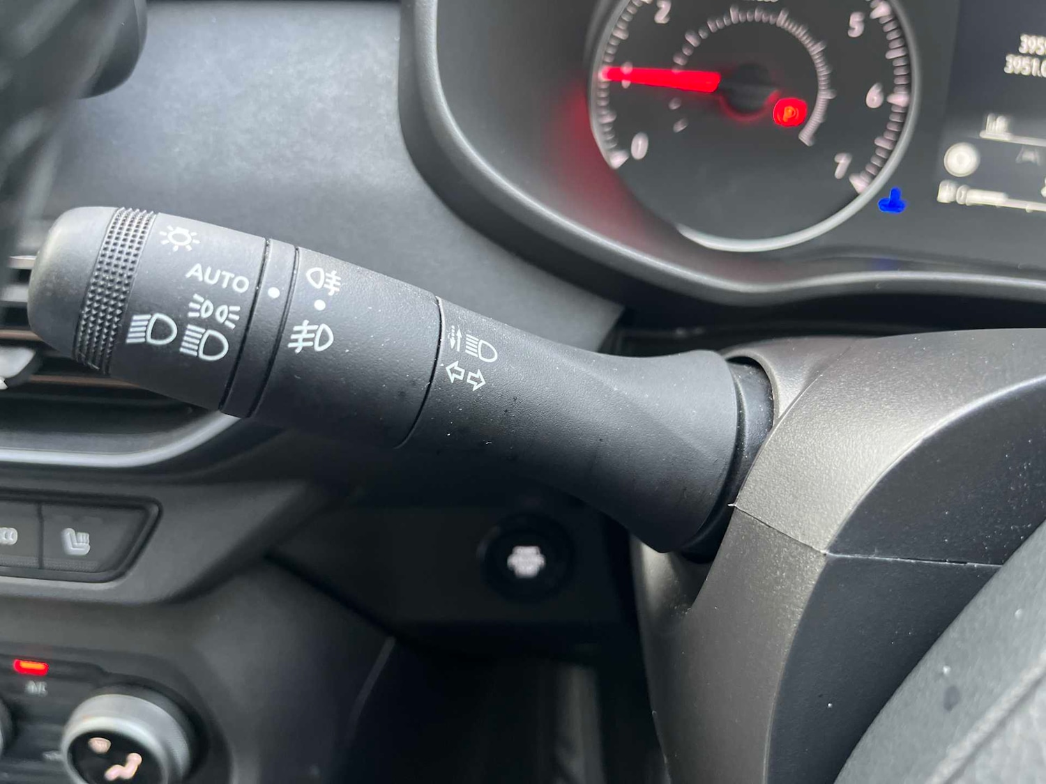 Used Dacia Sandero Stepway 2024 for sale - 76682587: Photo 26