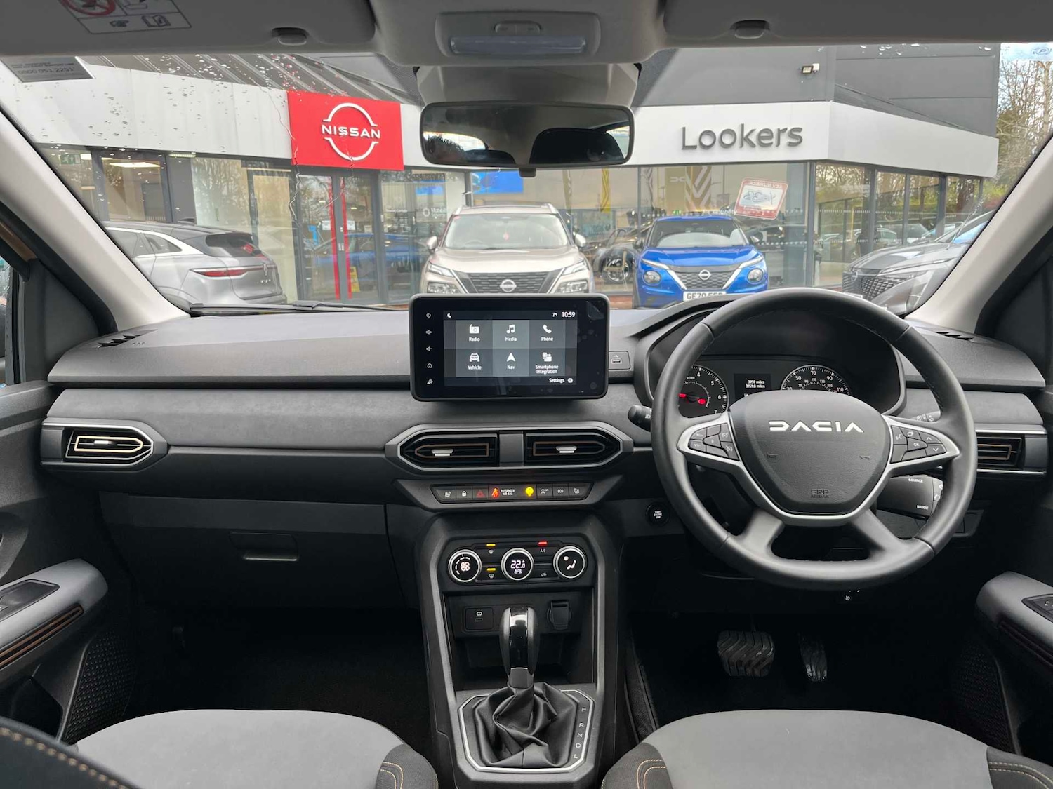 Used Dacia Sandero Stepway 2024 for sale - 76682587: Photo 8