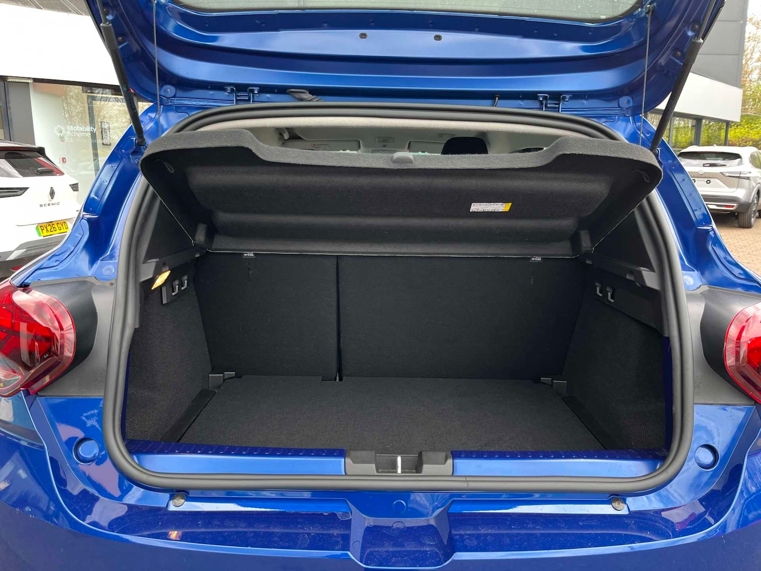 Used Dacia Sandero Stepway 2024 for sale - 78192107: Photo 16