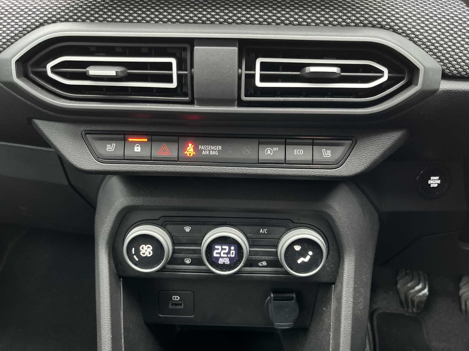 Used Dacia Jogger 2023 for sale - 76331047: Photo 11