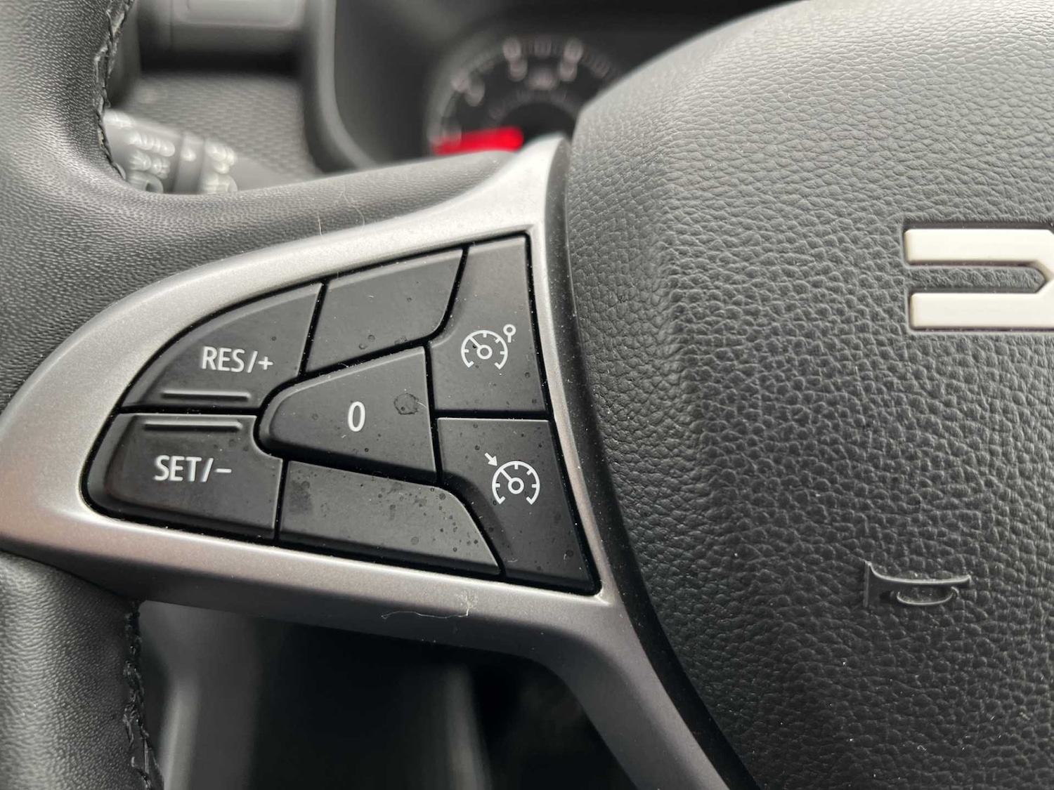 Used Dacia Jogger 2023 for sale - 76331047: Photo 24