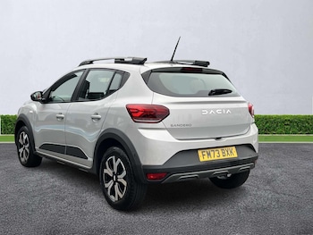 Used Dacia Sandero Stepway 2024 for sale - 76963484: Photo