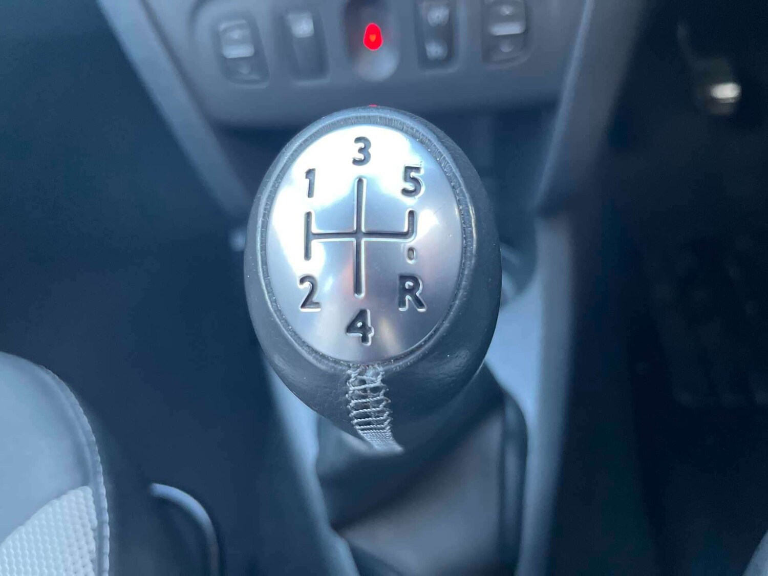 Used Dacia Sandero Stepway 2017 for sale - 76892123: Photo 10