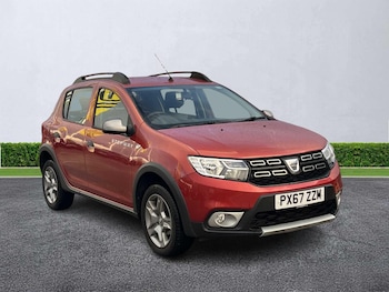 2017 - 0.9 Tce Laureate 5Dr