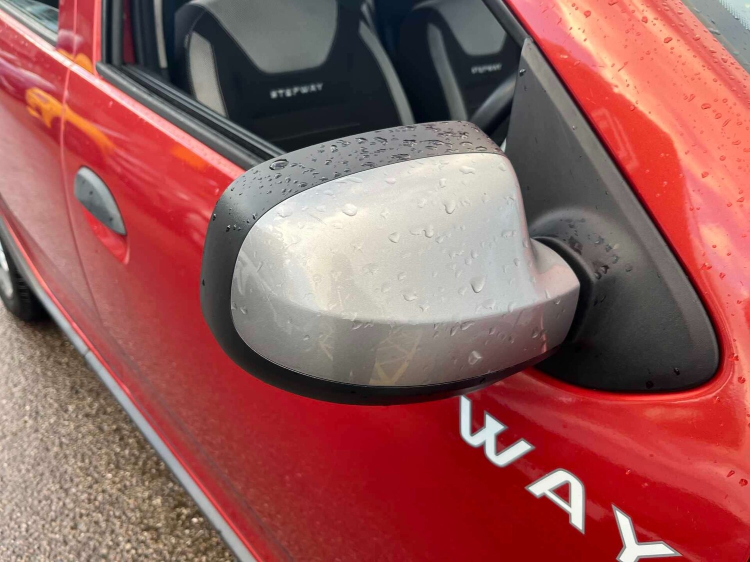 Used Dacia Sandero Stepway 2017 for sale - 76892123: Photo 28