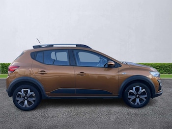 Used Dacia Sandero Stepway 2022 for sale - 76403465: Photo