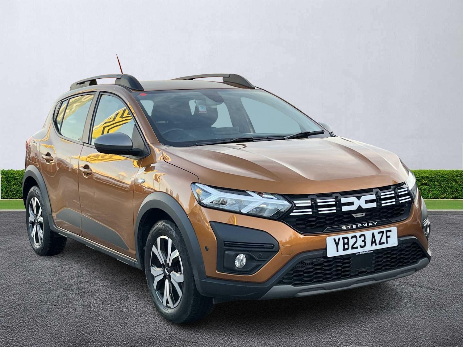 Used Dacia Sandero Stepway 2023 for sale - 76940503: Photo 1