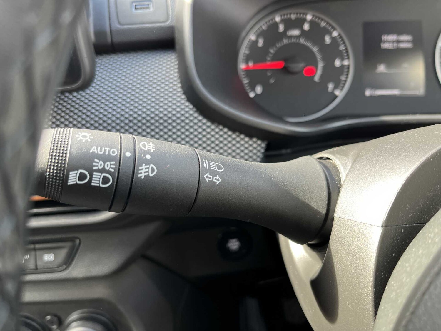 Used Dacia Sandero Stepway 2023 for sale - 76047807: Photo 26