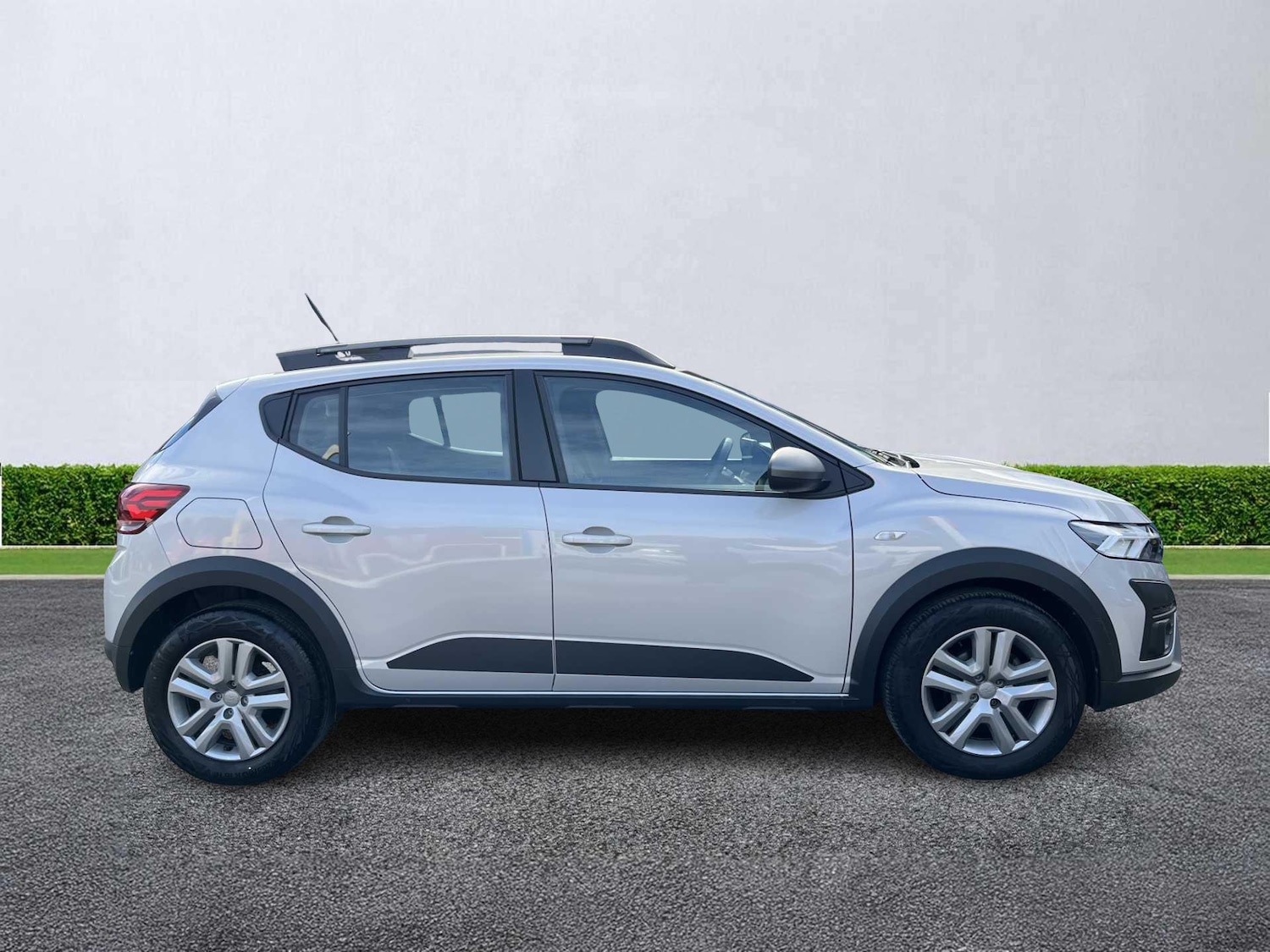 Used Dacia Sandero Stepway 2023 for sale - 76047807: Photo 3