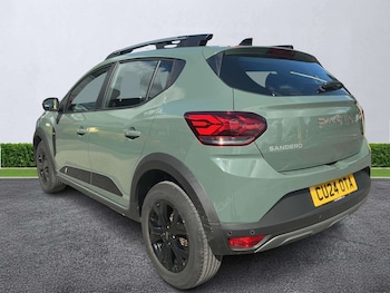 Used Dacia Sandero Stepway 2024 for sale - 79583123: Photo