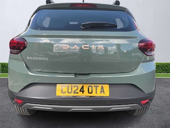 Used Dacia Sandero Stepway 2024 for sale - 79583123: Photo