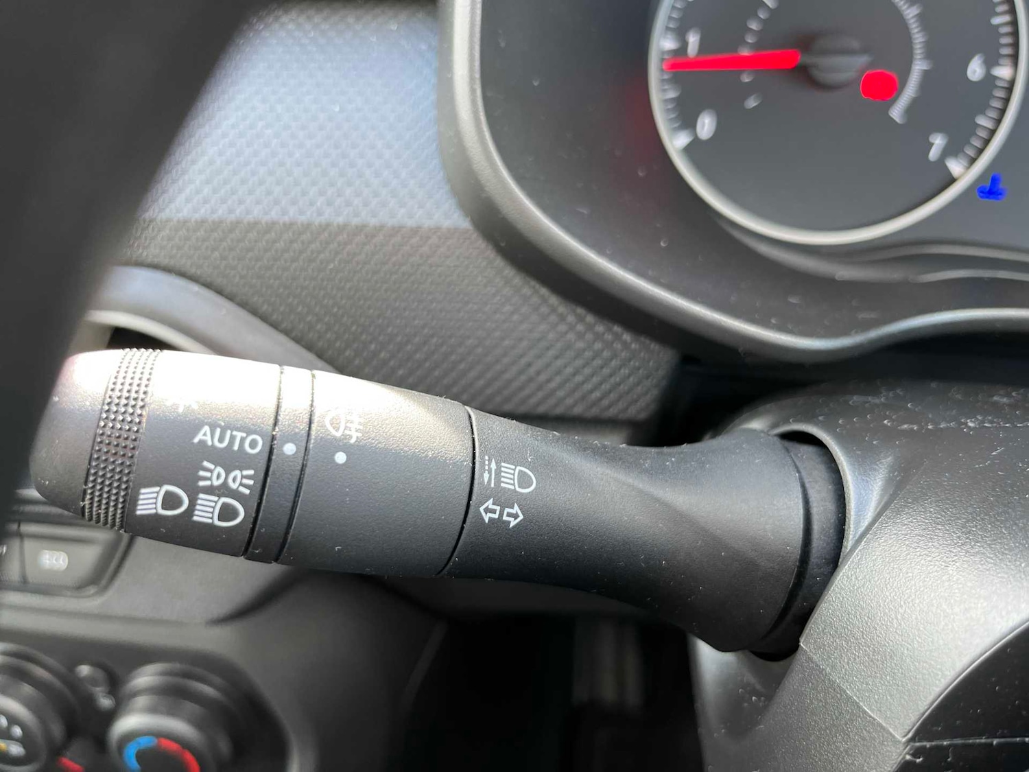 Used Dacia Jogger 2025 for sale - 78192237: Photo 26