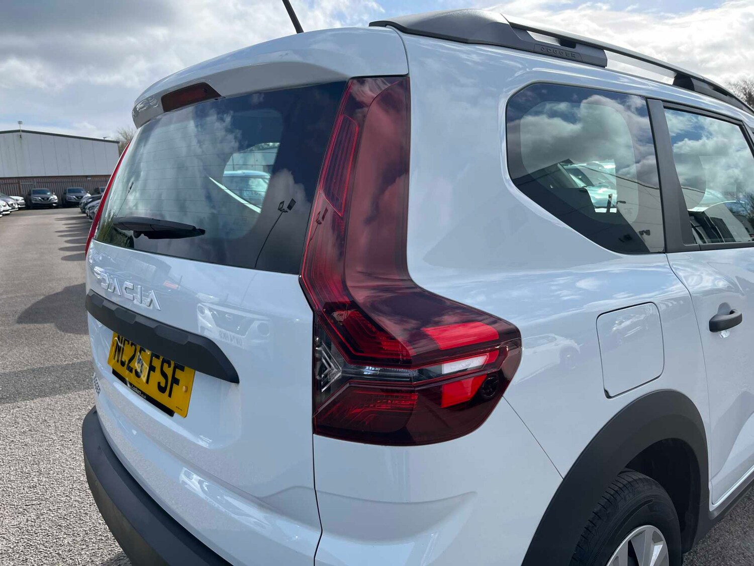 Used Dacia Jogger 2025 for sale - 78192237: Photo 28