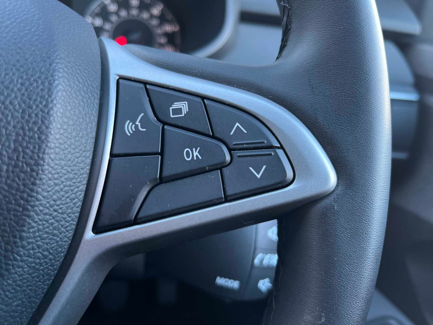 Used Dacia Sandero Stepway 2024 for sale - 76694567: Photo 23