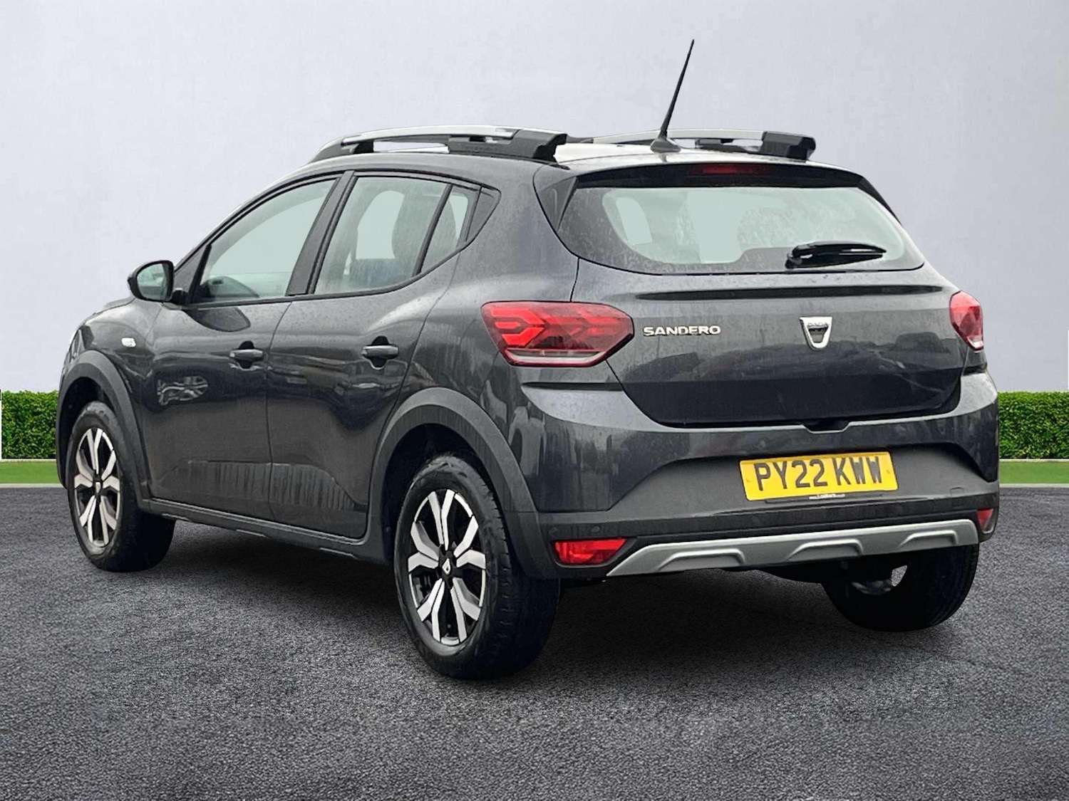 Used Dacia Sandero Stepway 2022 for sale - 77759392: Photo 2