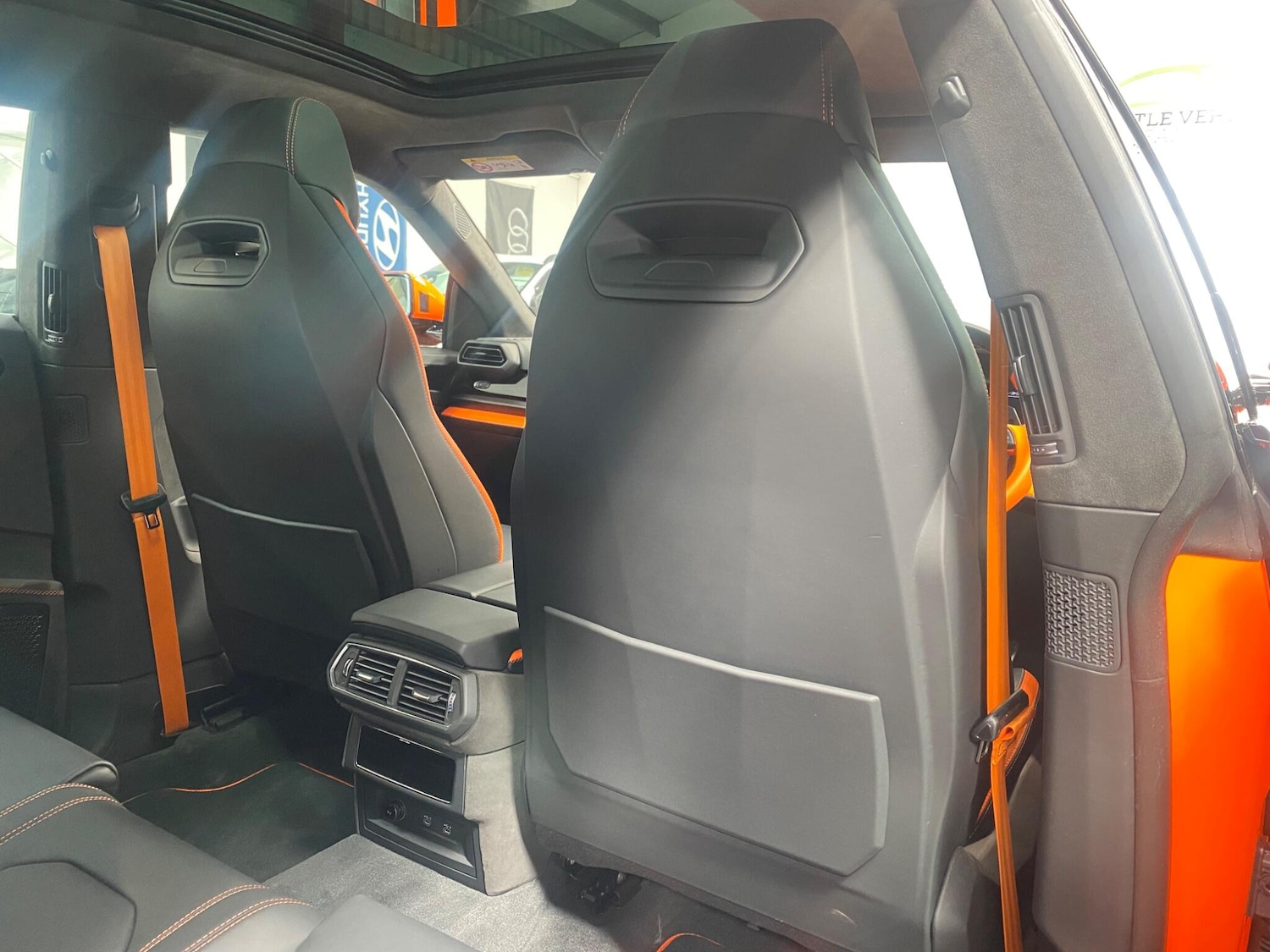 Used Lamborghini Urus 2025 for sale - 78073185: Photo 18