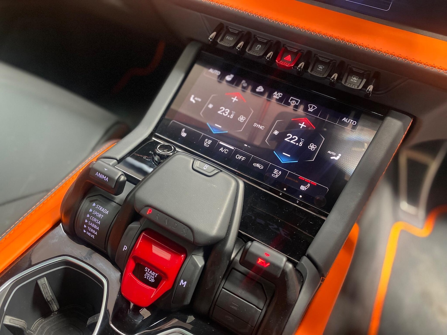 Used Lamborghini Urus 2025 for sale - 78073185: Photo 23