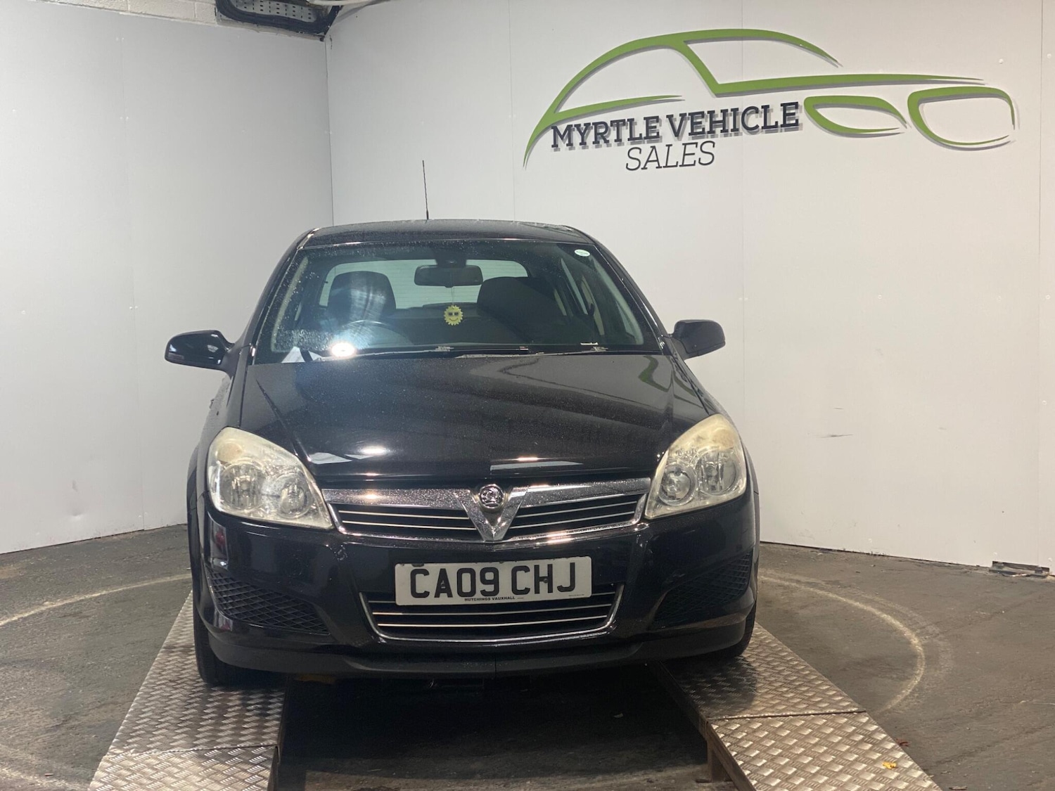 Used Vauxhall Astra 2009 for sale - 76484821: Photo 2