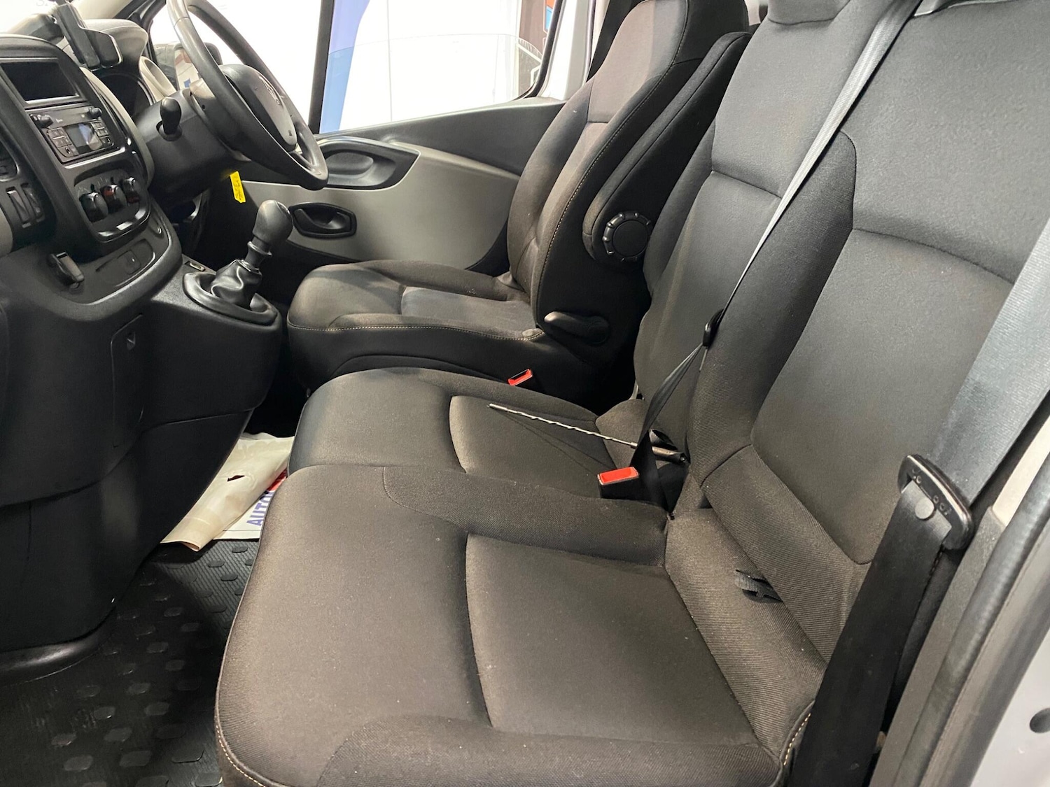 Used Renault Trafic 2018 for sale - 76371609: Photo 6