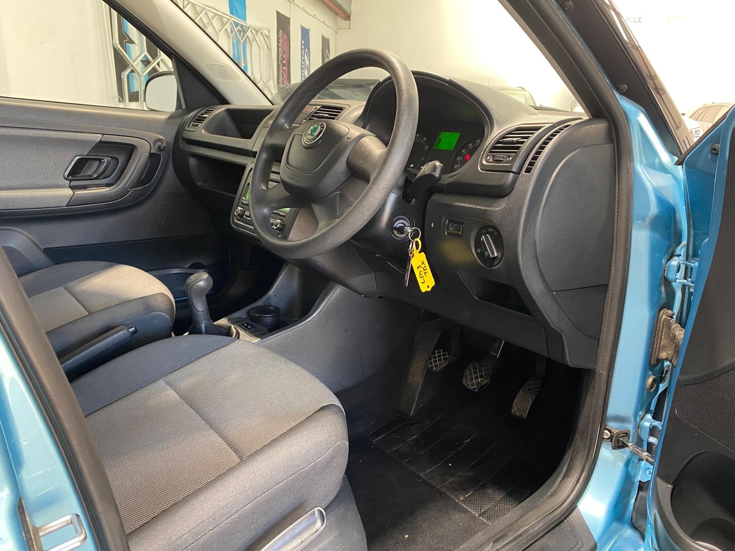 Used Skoda Roomster 2013 for sale - 76666864: Photo 2