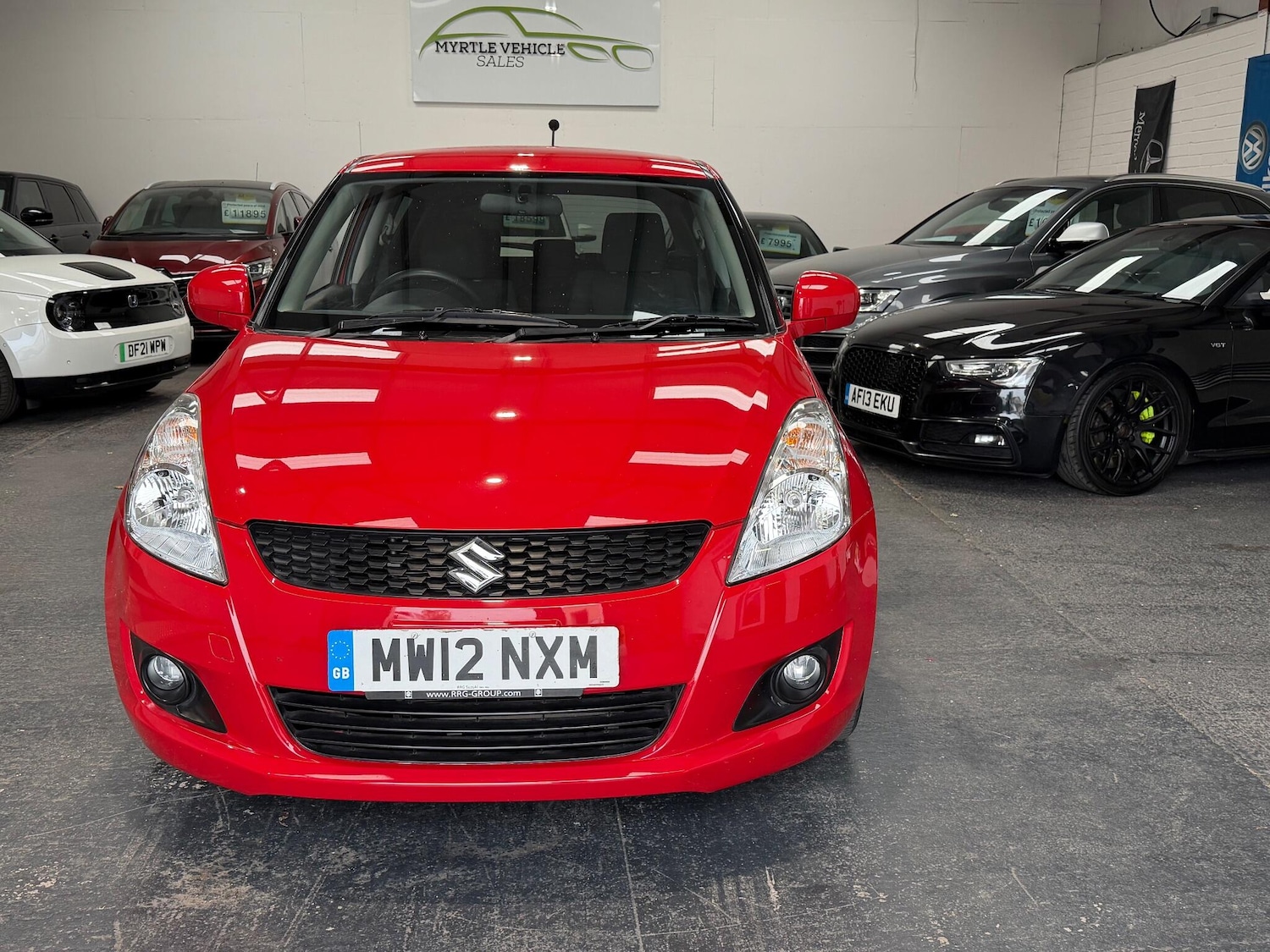 Used Suzuki Swift 2012 for sale - 76306663: Photo 2