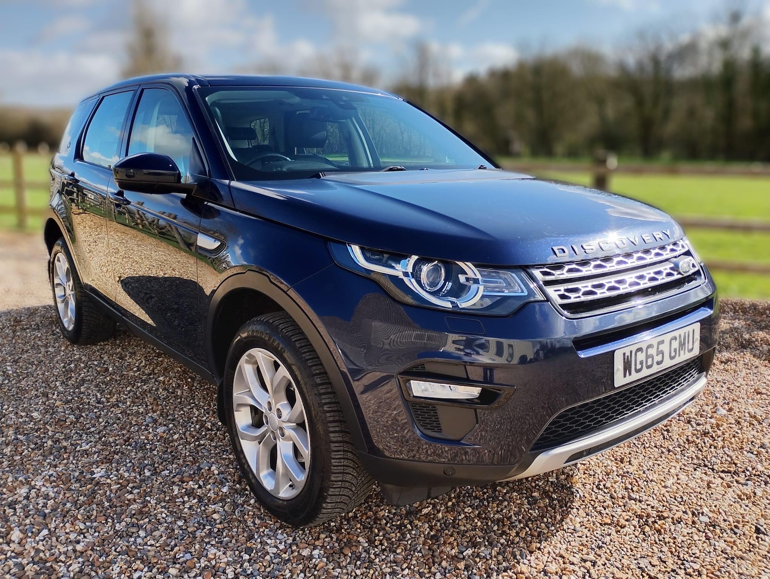 Used Land Rover Discovery Sport 2015 for sale - 77709913: Photo 1