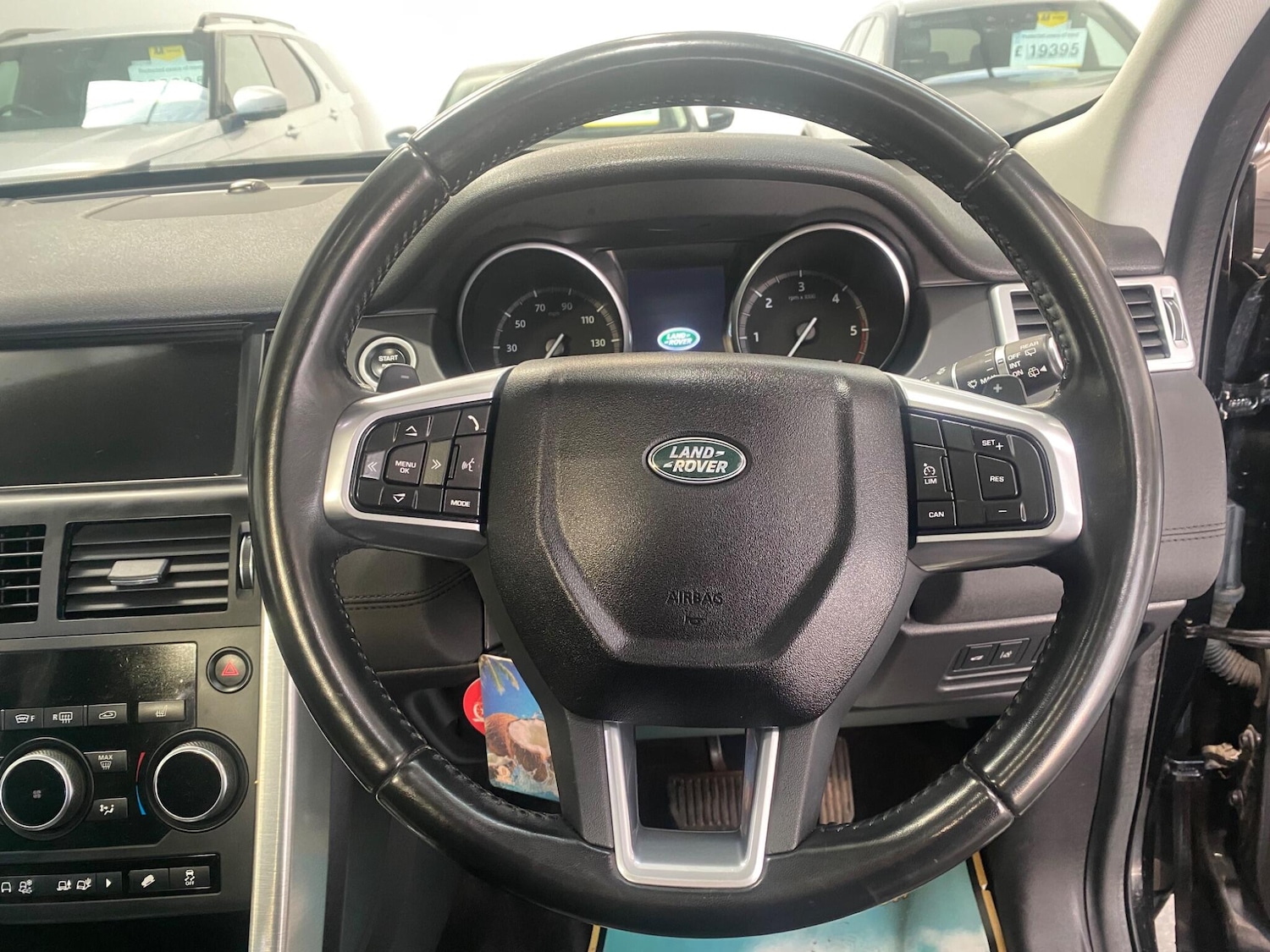 Used Land Rover Discovery Sport 2017 for sale - 77992900: Photo 13