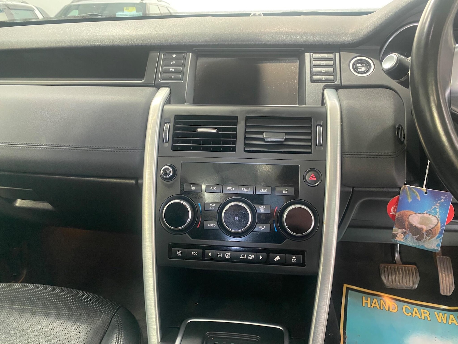 Used Land Rover Discovery Sport 2017 for sale - 77992900: Photo 17