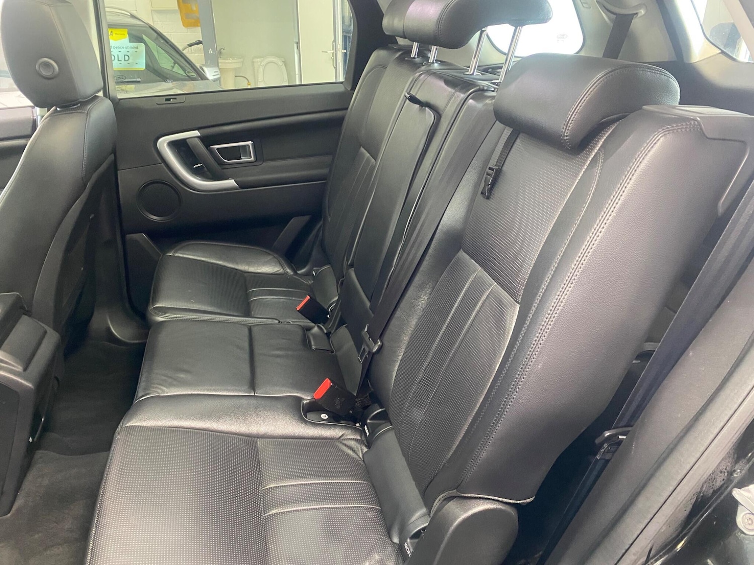 Used Land Rover Discovery Sport 2017 for sale - 77992900: Photo 7