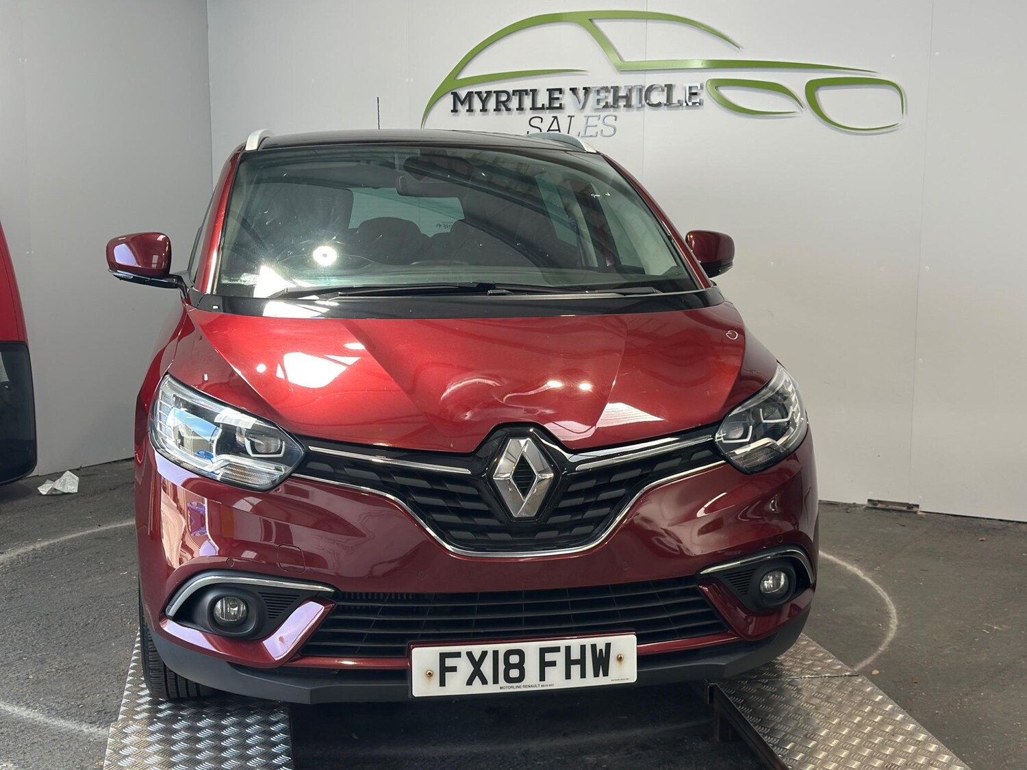 Used Renault Grand Scenic 2018 for sale - 76189470: Photo 12