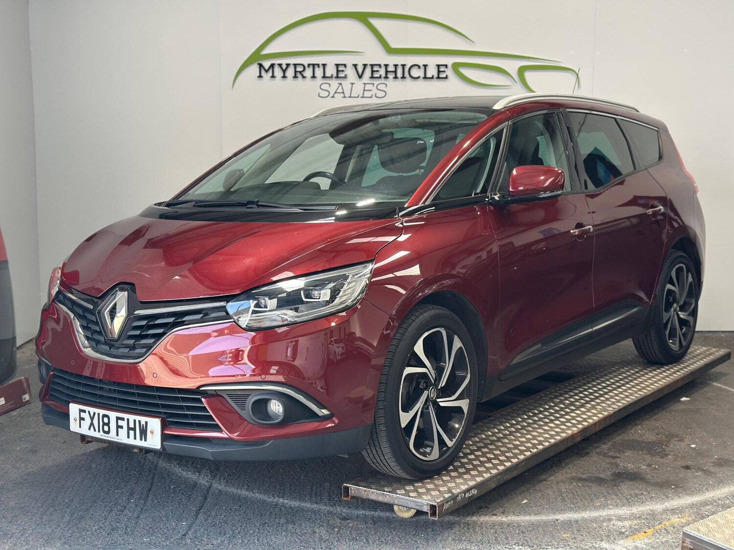 Used Renault Grand Scenic 2018 for sale - 76189470: Photo 15