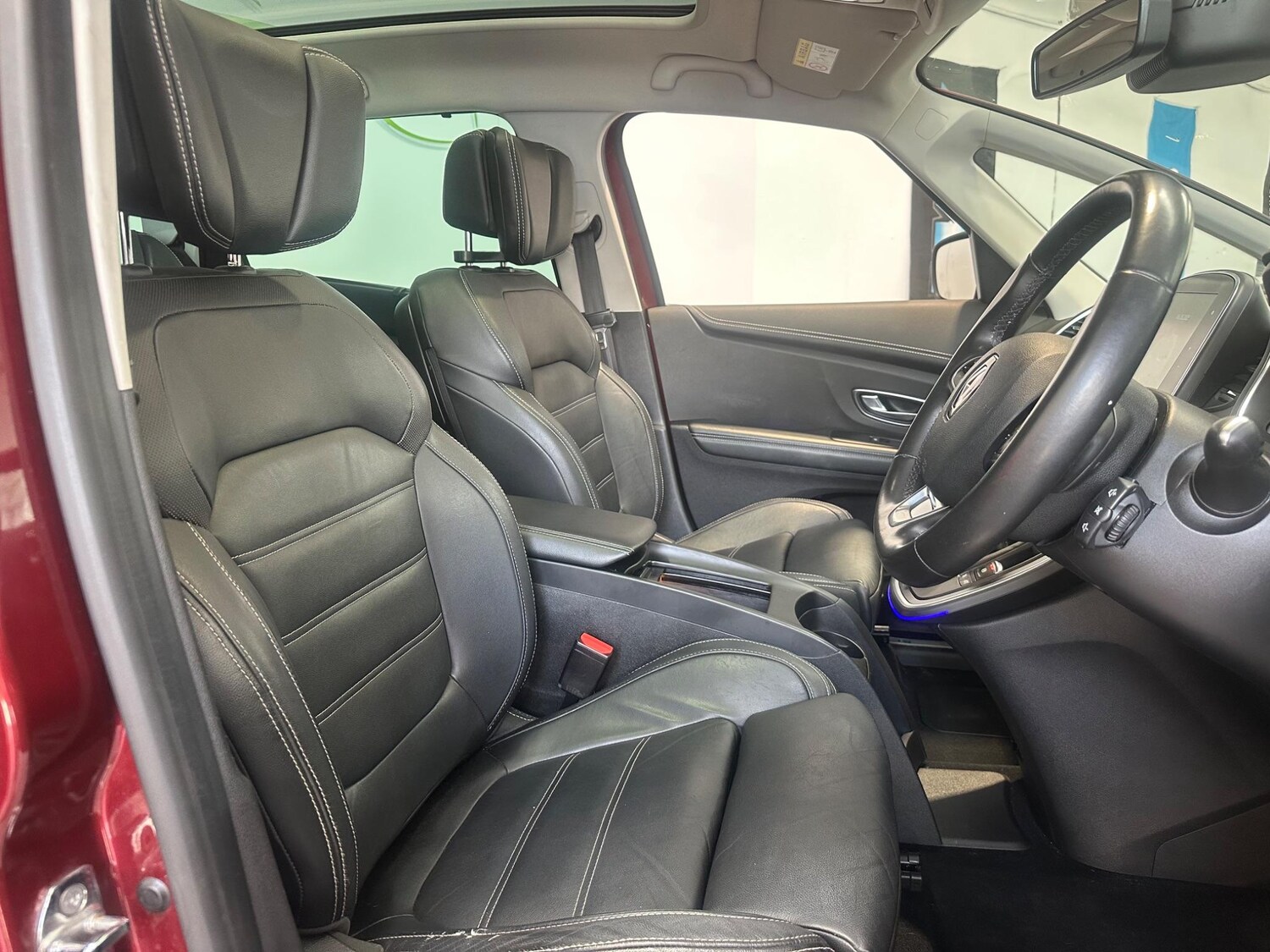 Used Renault Grand Scenic 2018 for sale - 76189470: Photo 7