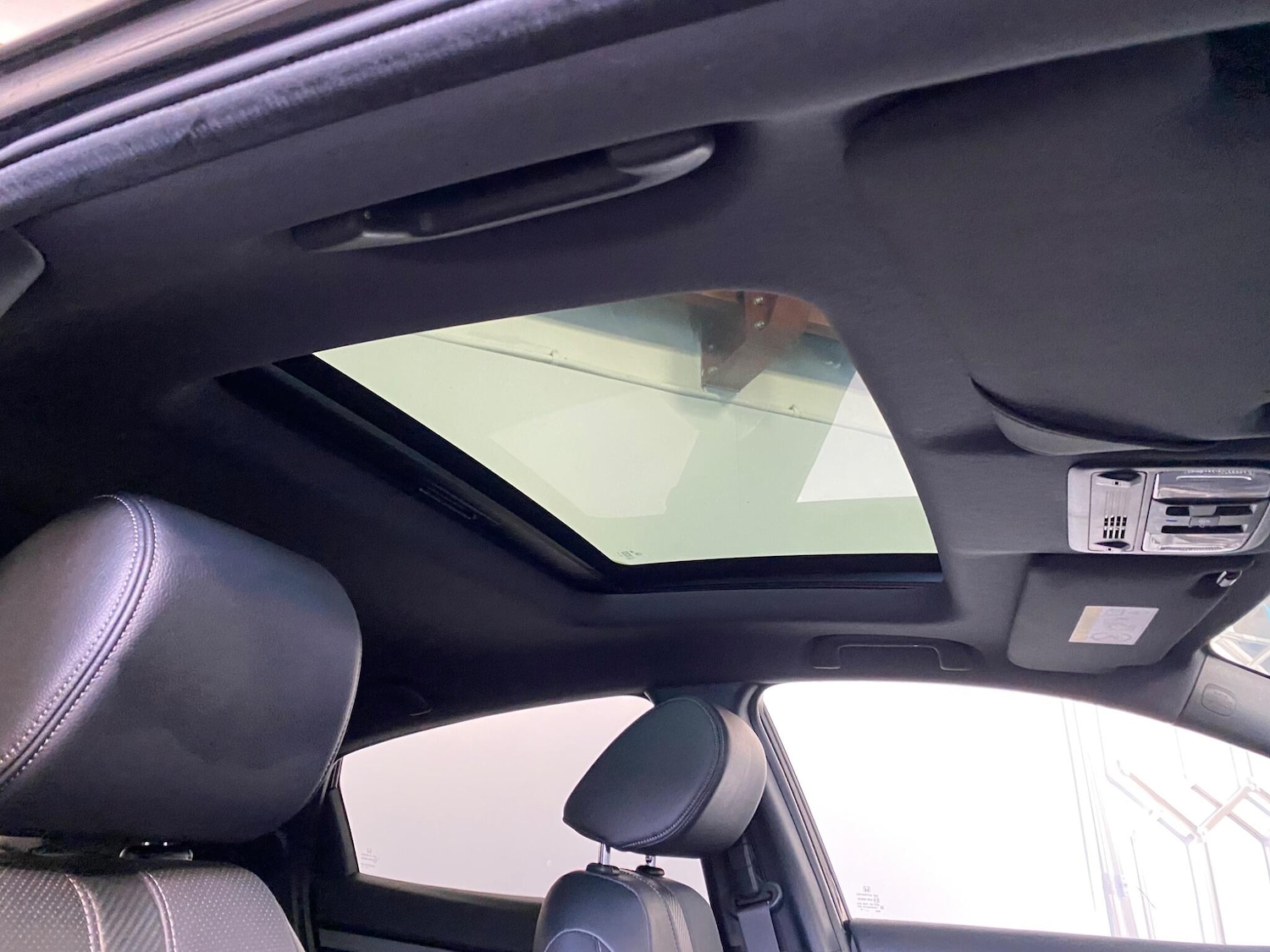 Used Honda Civic 2017 for sale - 76189917: Photo 10