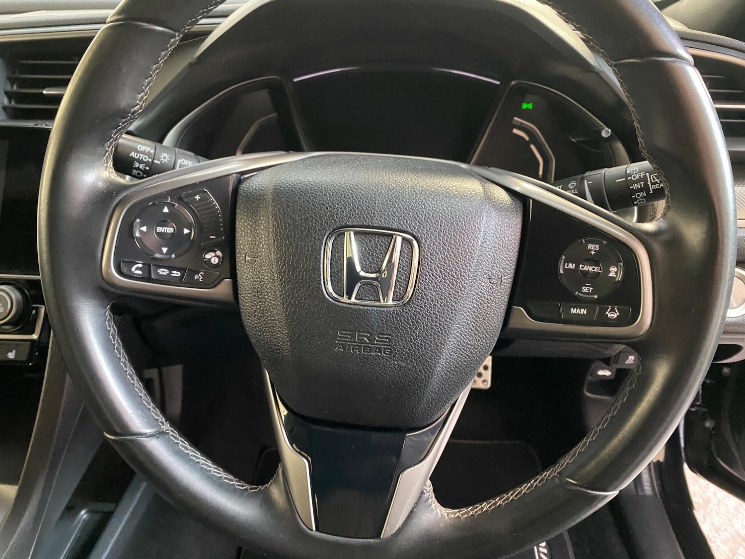 Used Honda Civic 2017 for sale - 76189917: Photo 14