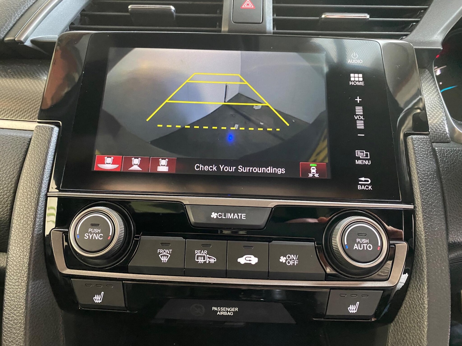 Used Honda Civic 2017 for sale - 76189917: Photo 6