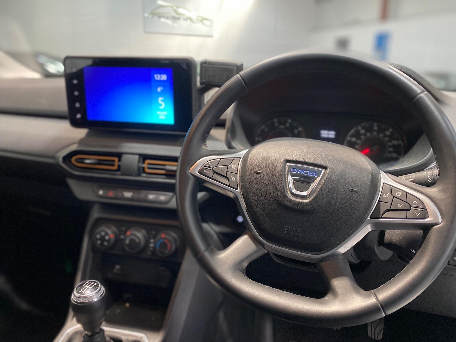 Used Dacia Sandero Stepway 2021 for sale - 77109858: Photo 2