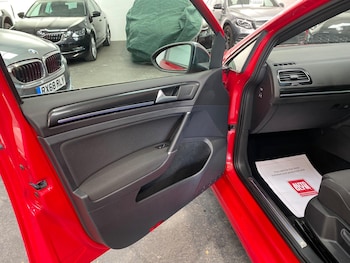 Used Volkswagen Golf 2014 for sale - 78361619: Photo