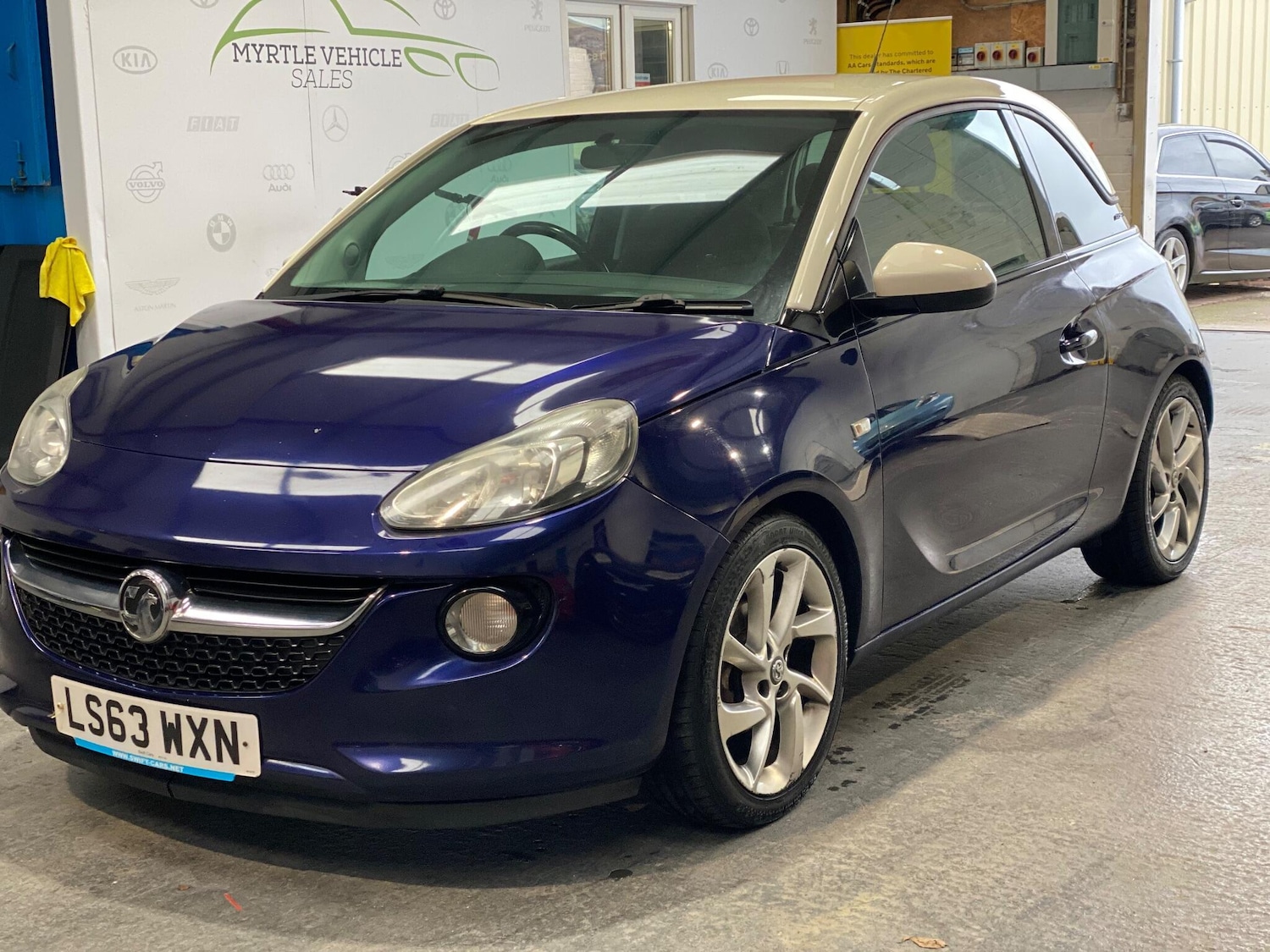 Used Vauxhall ADAM 2013 for sale - 77343777: Photo 5