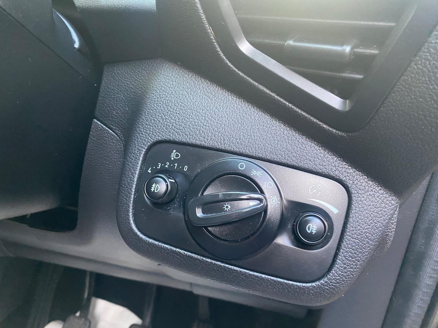 Used Ford Kuga 2017 for sale - 77166954: Photo 10