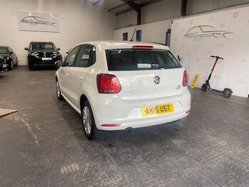 Used Volkswagen Polo 2015 for sale - 78636009: Photo