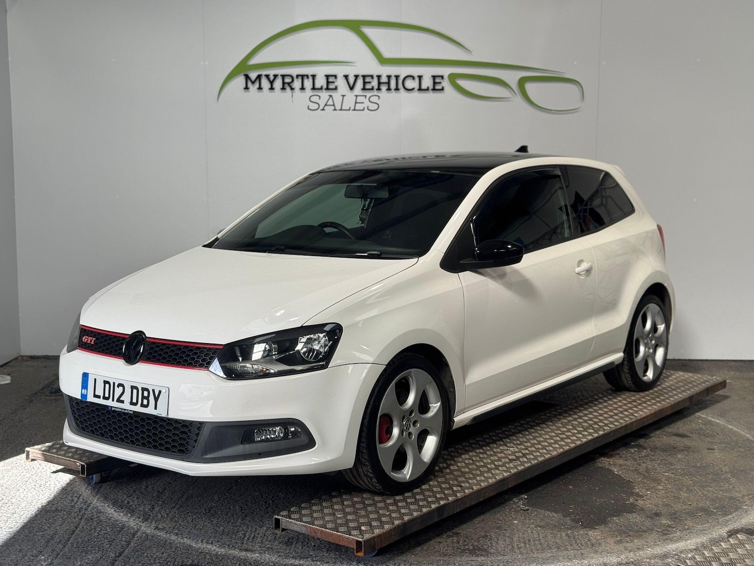 Used Volkswagen Polo 2012 for sale - 77441020: Photo 4